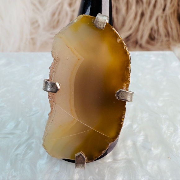 Beautiful vintage bohemian polished, gemstone, size 8 costume stretch ring - Picture 5 of 5